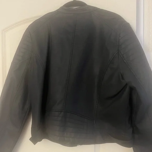 Jacket - Picture 2 of 3